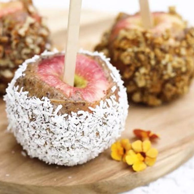 Raw Caramel Apples