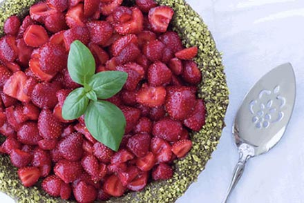 Strawberry Pistachio Pie